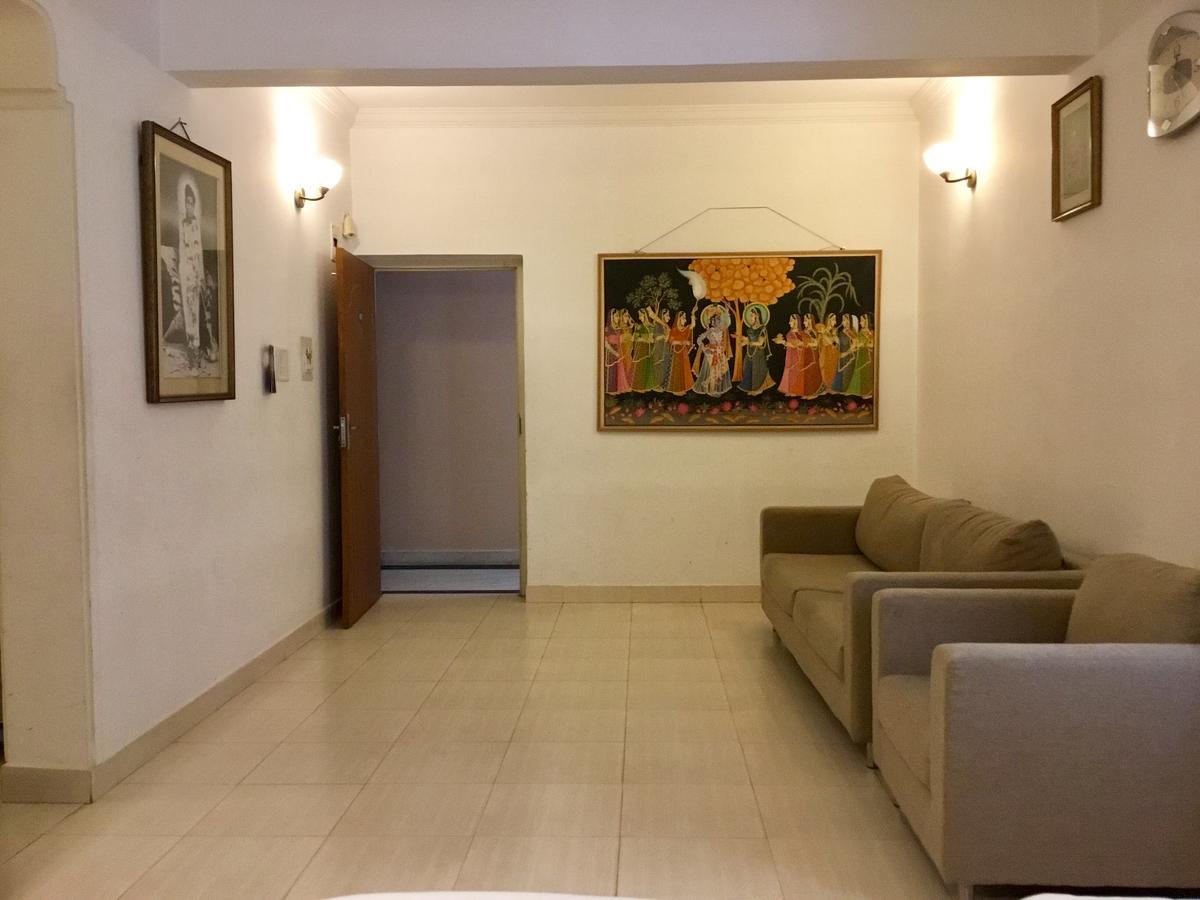 Sai Towers Hotel Puttaparthi Bagian luar foto
